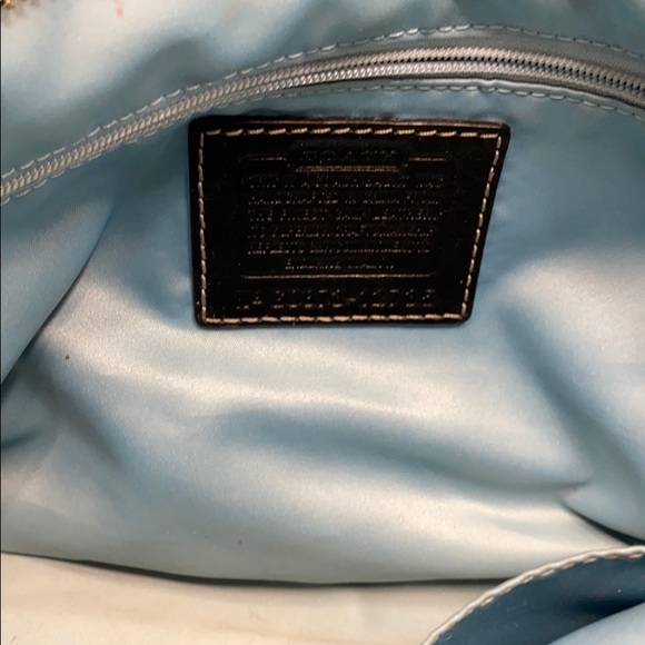 Coach shoulder purse - Picture 3 of 3